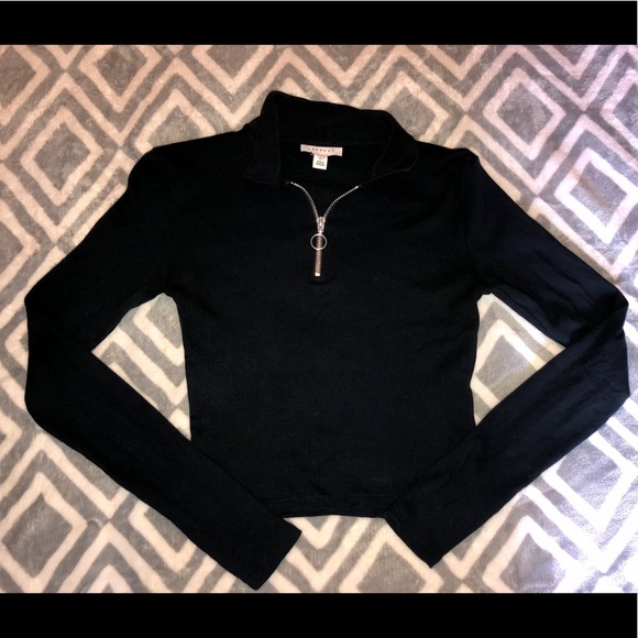 Topshop | Tops | Topshop Front Zip Polo 